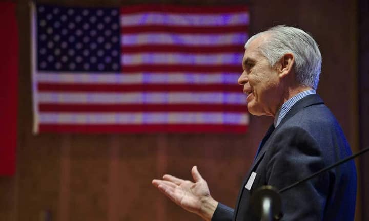 Philip K. Howard, Senior Counsel, Covington & Burling LLPBilder: Markus Senn