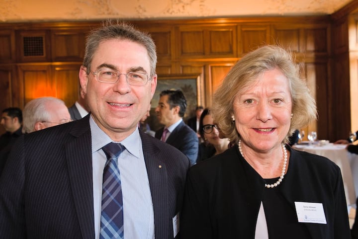 Andreas FÃ¶ldÃ©nyi, Academia Group Switzerland AG;Doris Albisser, Evaluglobe AG