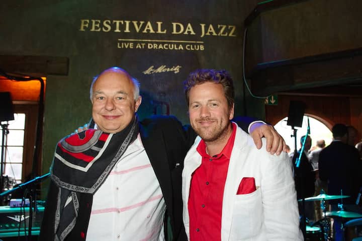 Rolf Sachs, Präsident Dracula's Ghost Riders Club; Christian Jott Jenny, künstlerischer Direktor Festival da Jazz.