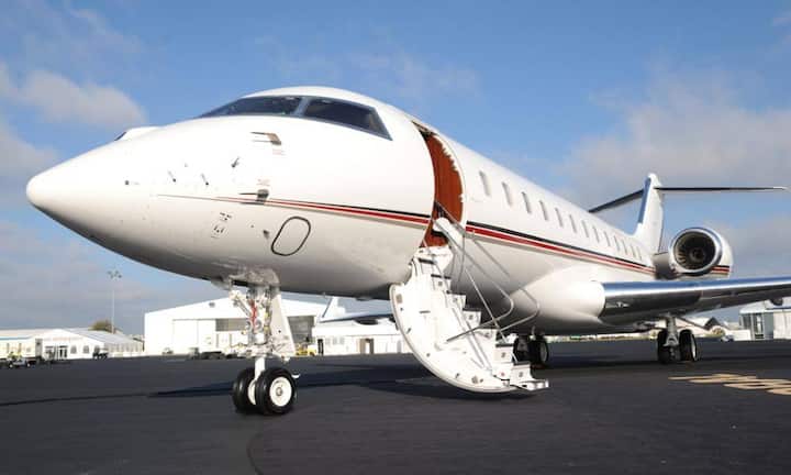 Im Privatjet zur Art Basel: Wer es sich leisten kann, wählt diesen Weg. Mehr als 90 Flüge hat allein Messepartner Netjets verzeichnet.