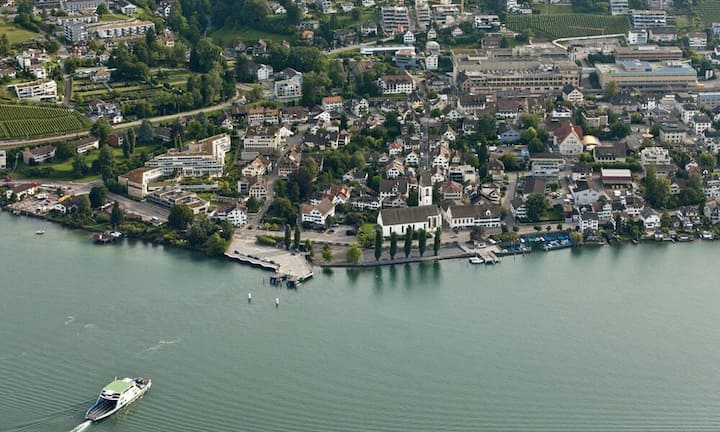 2. Rang: Bezirk Meilen (ZH): 70'889 Franken pro Einwohner.