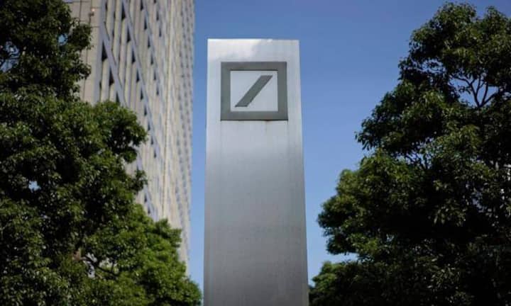 Platz 7: Die Deutsche Bank hat dank einem Plus von 13,7 Prozent und einem verwalteten Vermögen von 384,1 Milliarden Dollar einen Platz gut gemacht und platziert sich auf Platz sieben.