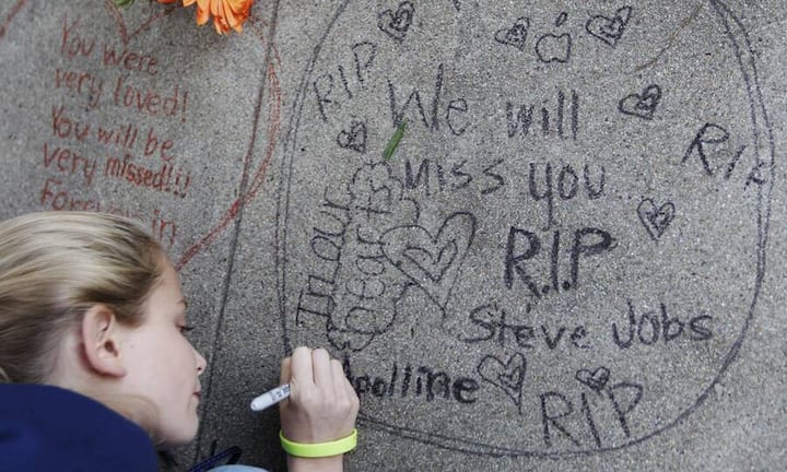 ... eine andere Nachbarin schreibt etwas zum Gedenken.