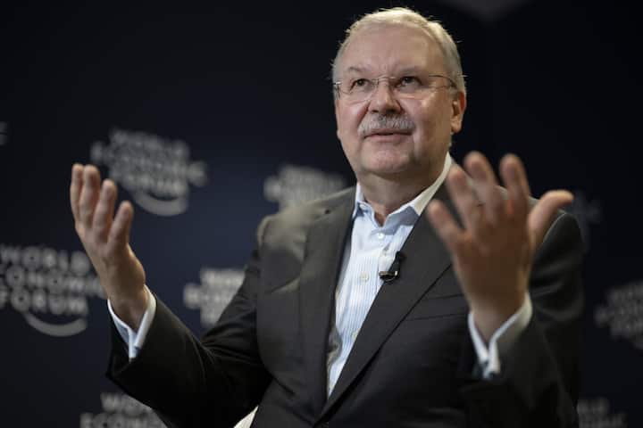 ... Alois Zwinggi – eine dauerhafte Nachfolge­lösung  ist schwierig.