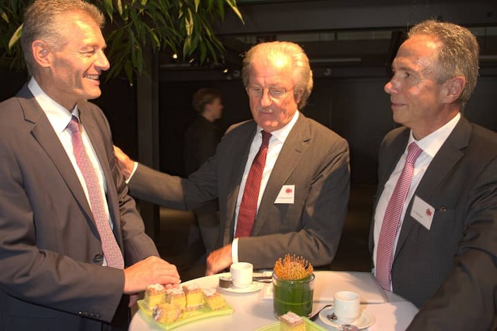 Heinz Karrer, Präsident, economiesuisse; Wolfgang Reitzle, VRP, Holcim Ltd.; Peter Doerr, Secretary of the Board of Directors, Holcim Ltd.