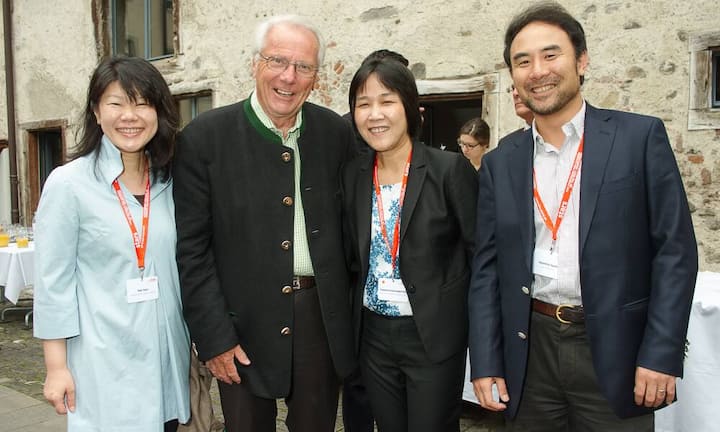 Maki Yasui, Director, Japan Bank for International Cooperation; Franz Hostettmann, ehemaliger Stadtpräsident, Stein am Rhein; Pawinee Ariyamongkolchai, Deputy CFO, Siam City Cement Public Company Ltd.; Toshimitsu Eguchi, General Manager, Japan Tobacco Inc.