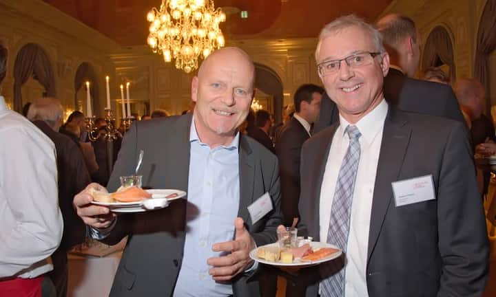Benno Gfeller, Texat AG;
Robert Fritschi, Schwob AG