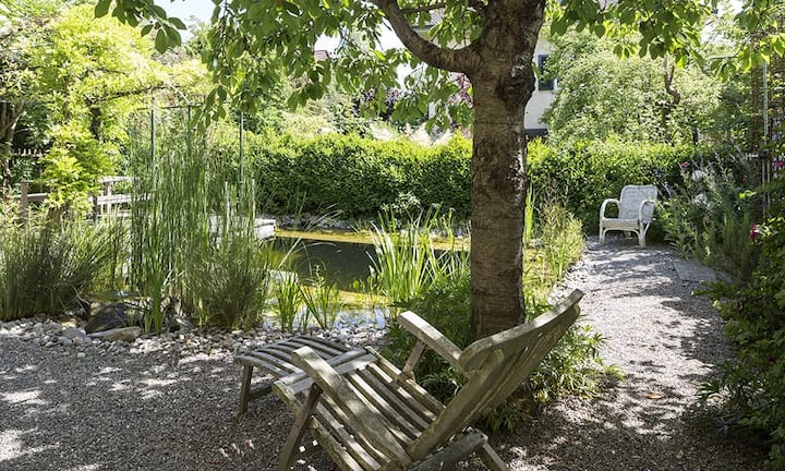 Auch wildromantische Gärten bedürfen sorgfältiger Planung.Giardina/ Winkler Richard Naturgärten