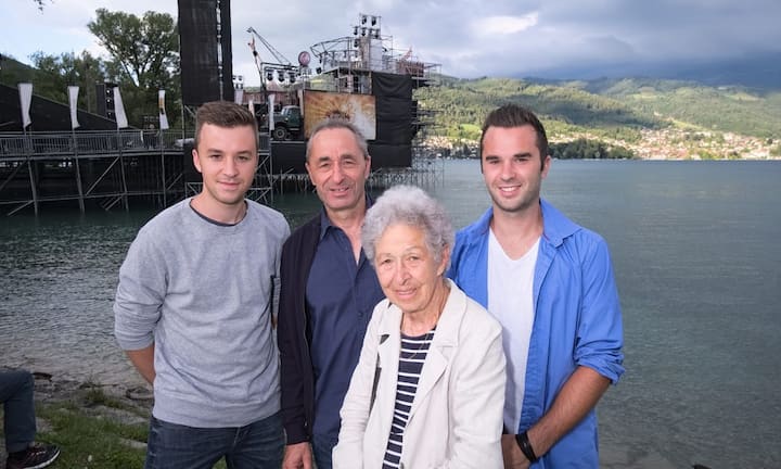 Drei Generationen Zirkus Monti:
Mario Muntwyler;
Johannes Muntwyler;
Hildegard Muntwyler;
Tobias Muntwyler