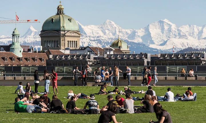 Kanton BernAnzahl Selbstanzeigen 2016: 1151 (750 im Jahr 2015)Steuereinnahmen 2016: 15,5 Millionen Franken (2015: 18,1 Millionen Franken)