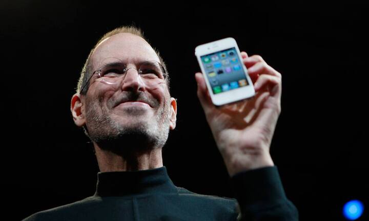 Apple-Gründer Steve Jobs brachte seine Firma mit 25 Jahren an die Börse und wurde so zum Millionär.