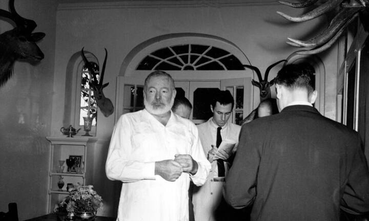 Die kürzeste Kurzgeschichte besteht aus sechs Wörtern und wird Ernest Hemingway (Bild) zugeschrieben. Sie lautet «For sale: baby shoes, never worn».