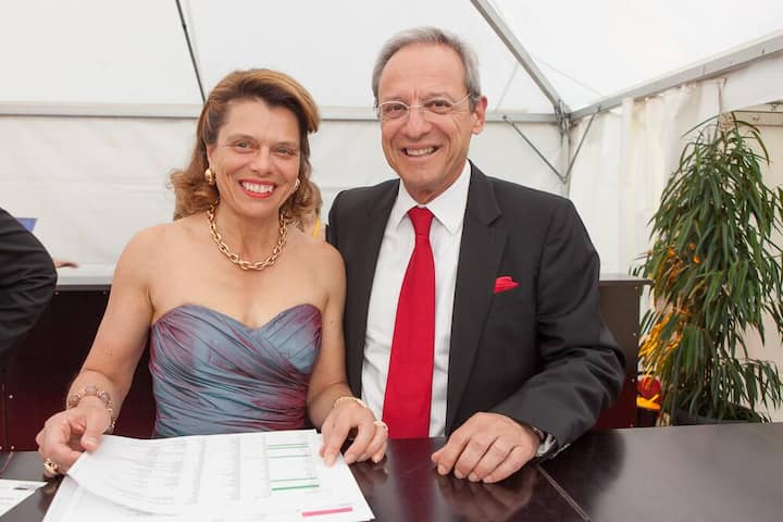 Franziska von Weissenfluh, Geschäftsleiterin der Fondation Reinhardt von Graffenried; Albert P.  Stäheli, CEO NZZ Management AG