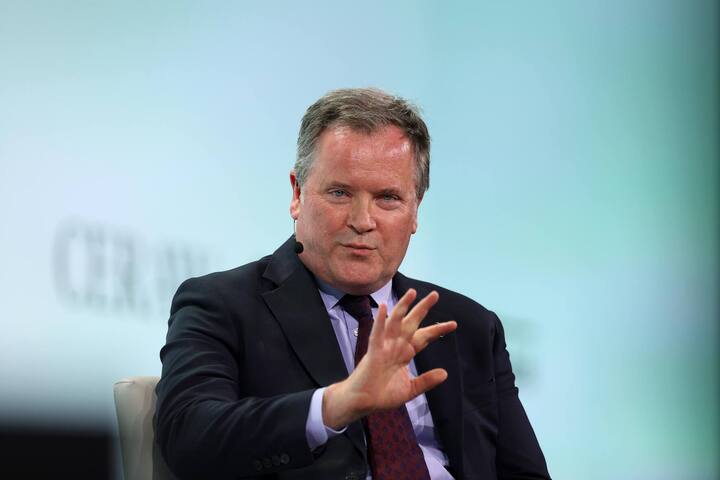 Eine kleine Gruppe ebenso geheimnisvoller wie mächtiger Firmen mit Handelszentralen in der Schweiz beherrscht den Rohstoffhandel: Vitol-CEO Russell Hardy.