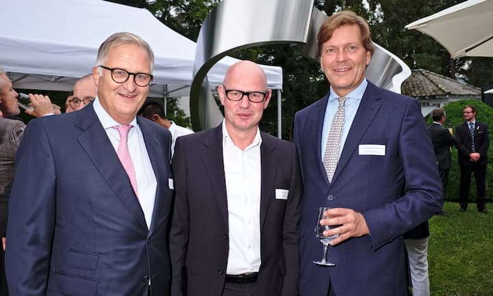 Stephan Reifferscheid, Partner, Knight Gianella & Partner AG;
Thomas Garms, Verlagsgeschäftsleiter, Axel Springer Schweiz;
Alexander Schmid-Lossberg, Axel Springer AG