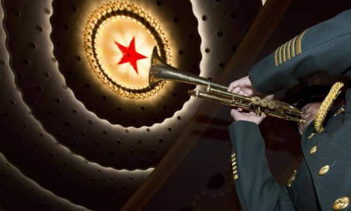 Trotz dem Paket an – teils drastischen – Massnahmen gelang offenbar keine nachhaltige Stabilisierung des Finanzmarktes. Die Volatilität bleibt sehr hoch, wie es für einen von geliehenem Geld angetriebenen Markt typisch ist. Der teils kopflos wirkende Aktivismus der Regierung hat nach Ansicht von Analysten sogar neuerlichen Abstürzen beigetragen.