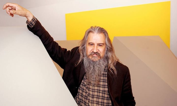 Platz 7: Olivier MossetVon der Jury ebenfalls zu den zehn wichtigsten Künstlern gewählt: Olivier Mosset. Der Maler monochromer und geometrischer Bilder belegt im «Bilanz»-Rating den siebten Platz und rutschte damit einen Platz nach unten. Preisspanne: 40'000 - 250'000 Franken