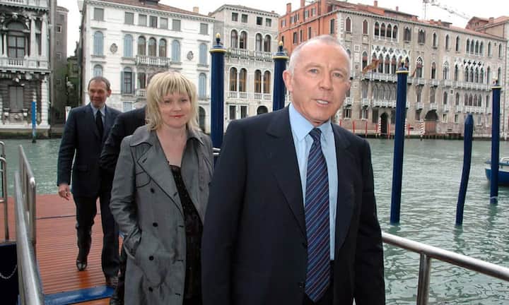 Platz 3: Francois PinaultZum Konzern des 78-jährigen Franzosen und leidenschaftlichen Kunstsammlers gehören Firmen wie die Gucci-Gruppe und auch das Auktionshaus Christie's. Er verliess bereits mit 16 Jahren ohne Abschluss die Schule. Heute summiert sich sein Vermögen auf 13,2 Milliarden Dollar.