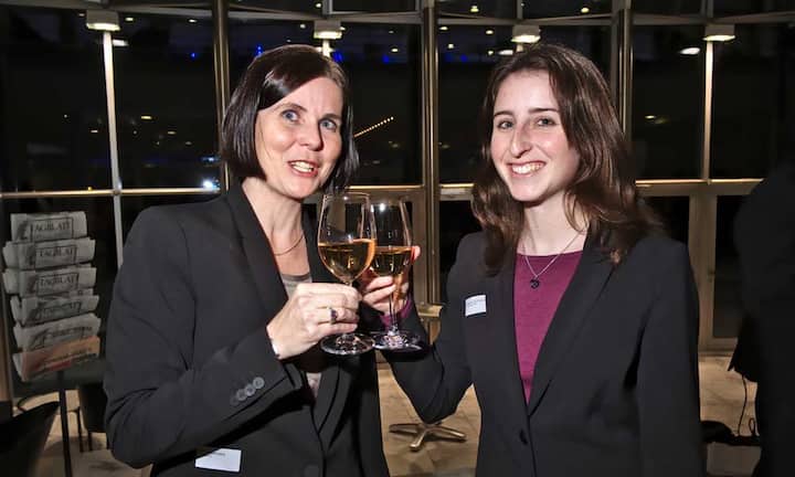 Nicole Stambach, Assistentin von Prof. Heike Bruch und Organisatorin des Anlasses;
Anna Schuler, Wissenschaftliche Mitarbeiterin, I.FPM-HSG