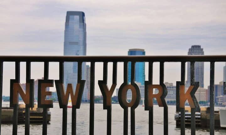 Platz 8: In Scharen strömt die junge Garde der 18- bis 35-Jährigen nach New York, um hier ihr Glück unter anderem in der Finanzindustrie zu suchen. Und tatsächlich: 2,8 Prozent der jungen Menschen machen hier mehr als 350'000 Dollar im Jahr.