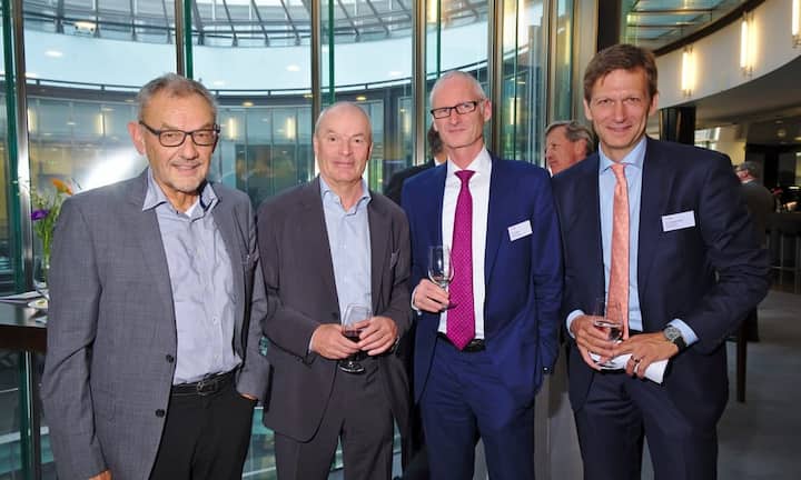 Roman Boutellier, Präsident Bankrat, Appenzeller Kantonalbank;
Peter Friedli, Chairman, New Venturetec AG;
Kurt Rüegg, CEO & Chairman, Swiss Capital Group;
Christian Keller, General Manager, IBM Schweiz AG