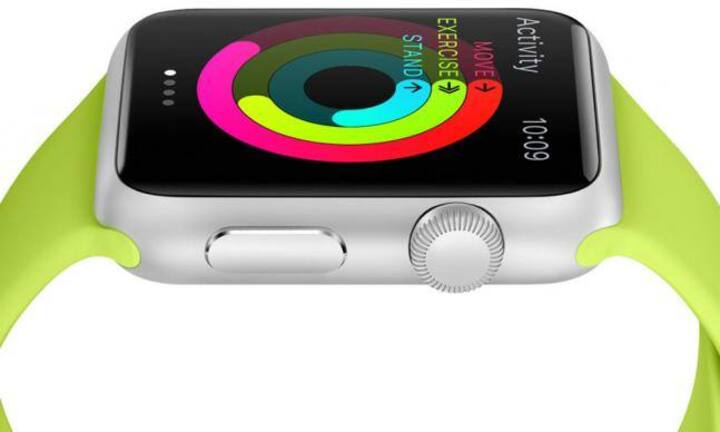 Schlussfazit: «Viel Geld für wenig Mehrwert»
Unterm Strich fällt die Uhr bei den Konsumentenschützern durch. Die Apple Watch sei ein «nettes Spielzeug für Technikfans». Für die breite Masse könne die Uhr aber zu wenig und sei zu teuer. «Die Apple Watch funktioniert, ist aber ohne iPhone fast unbrauchbar und bietet kaum Mehrwert.» Bilder: ZVG