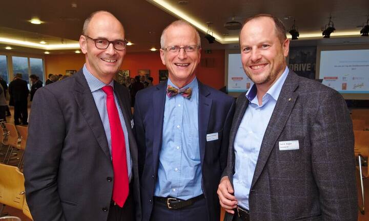 Daniel Bachofen, Bachofen Holding AG;
Dietrich Pestalozzi, Pestalozzi + Co AG;
Carl A. Ziegler, Swissoak AG