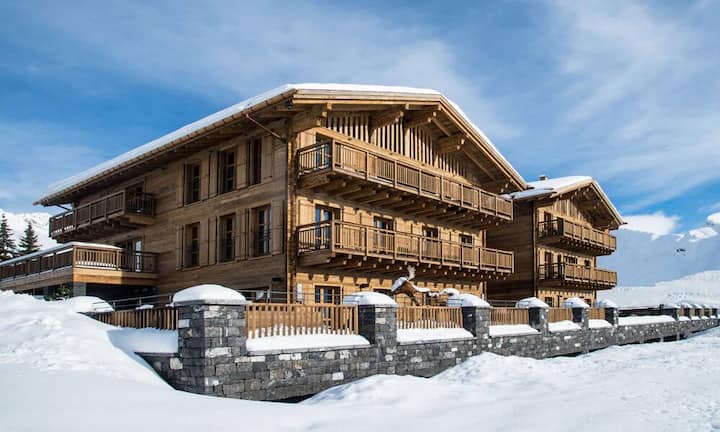 Das Chalet N liegt im österreichschen Oberlerch direkt am Arlberg. Es bietet den Besuchern...