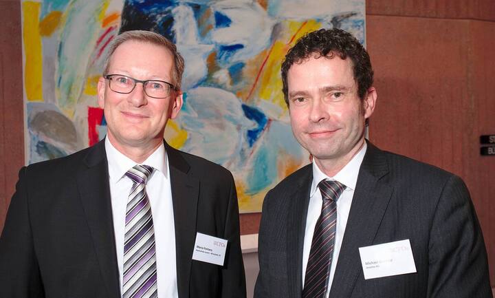 Marco Fontana, Dozent, Institut für Finanzdienstleistungen Zug;
Michael Grampp, Chief Economist & Head of Research, Deloitte AG