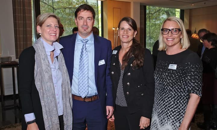 Eva Bilhuber Galli, Managing Director, human facts ag;
Bertrand Volken, Leiter Unternehmensentwicklung, Visana Services AG;
Gabrielle Schlittler, Geschäftsleiterin, Vianova GmbH;
Andrea Luder, CEO, emediately ag