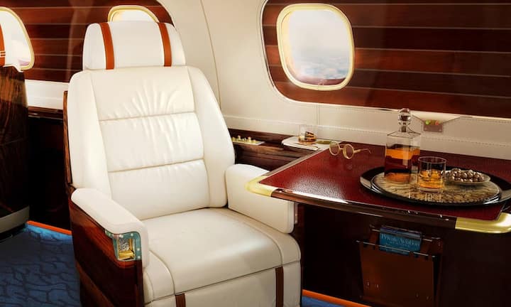 Möbel und Ausstattung werden selbstverständlich den Kundenwünschen angepasst.