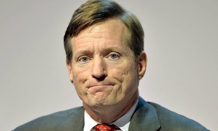 Der CEO der Credit Suisse, Brady Dougan, erzielte im Jahr 2013 ein Salär von 9,79 Millionen Franken und schafft es somit auf Rang 9.