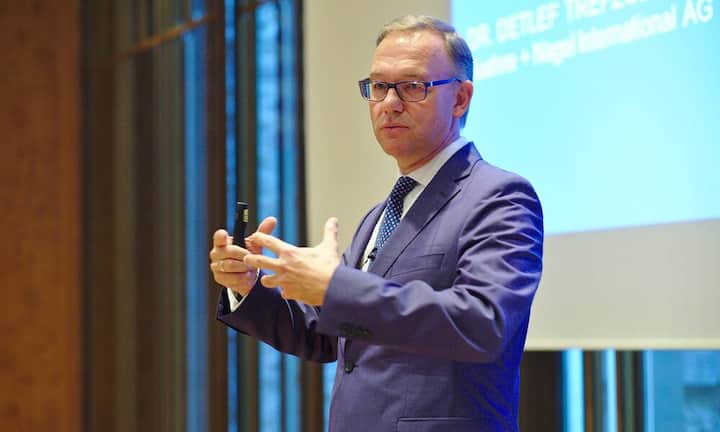 Detlef Trefzger, CEO International, Kühne + Nagel AG Bilder: Markus Senn