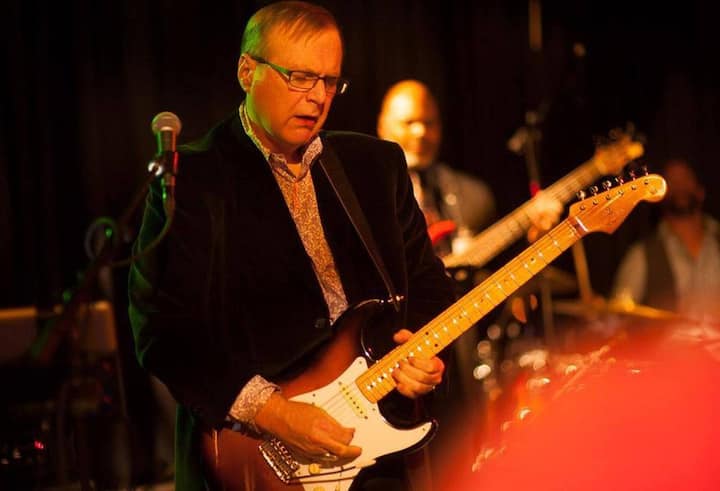 Paul Allen, Mitgründer von Microsoft, war E-Gitarrist.