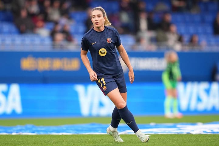 Name Alexia Putellas Alter 31 Verein FC Barcelona Karriere Spaniens Kapitänin mit 130 Länderspielen gewann zweimal den Ballon d’Or und führte ihr Team 2023 zum ersten WM-Titel.