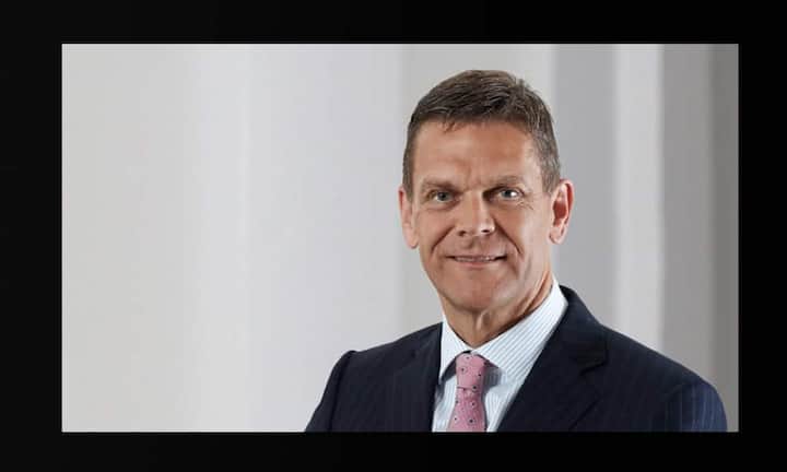 Dort arbeitete er im Board eng zusammen mit Präsident Ole Andersen, Chairman von Bang & Olufsen, …