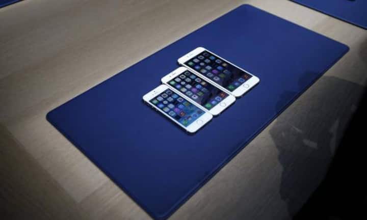 Auch 2015 wird Apple wieder viele Neuheiten vorstellen. Den Informationen eines Analysten zufolge möchten die Kalifornier das Kleinformat in die 6er-Serie zurückbringen. Das iPhone 6s Mini soll so gross sein wie das iPhone 5s (ganz links im Bild).