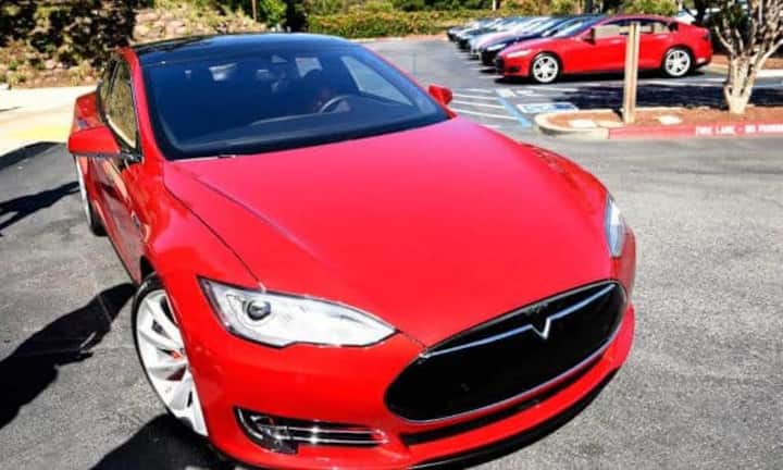 Ab 2020 soll die die Batterieproduktion der Fabrik eine Kapazität von 105 Gigawattstunden pro Jahr aufweisen. Bilder: Keystone