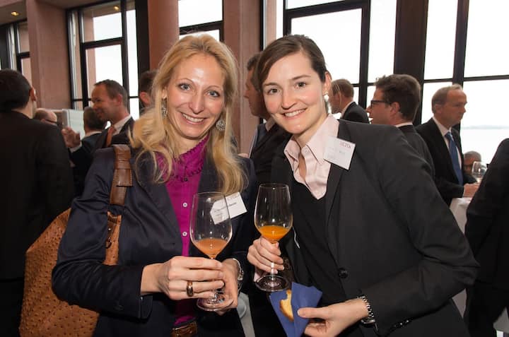 Annabella Bassler, Ringier AG; Miriam Hirs, pwc