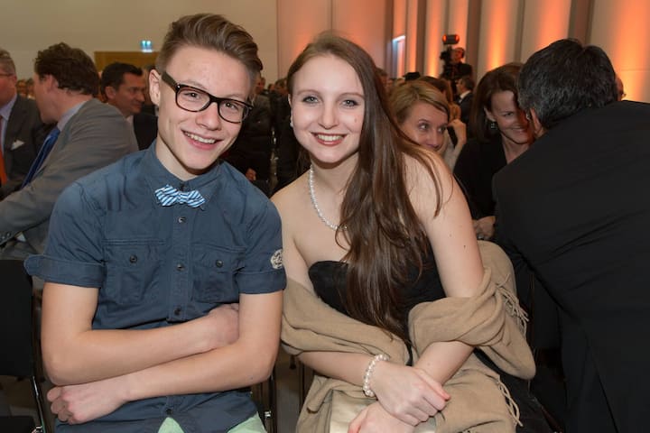 David Fehr; Sarah Fehr