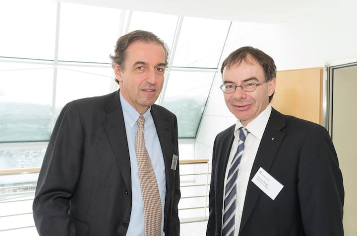 Raymond J. Bär, Ehrenpräsident Julius Bär Gruppe AG; Thomas Bieger, Rektor Uni St. Gallen