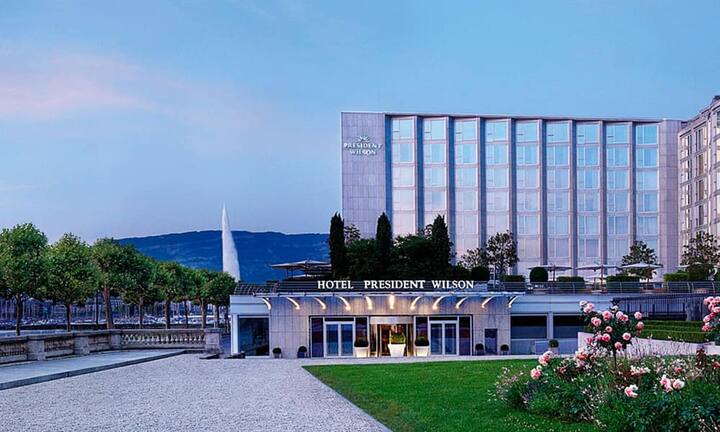 Teuerste Übernachtung: Hotel President Wilson In Genf ist die teuerste Übernachtung in einem Schweizer Hotel zu haben - Kostenpunkt: 60'000 Franken pro Nacht. PR