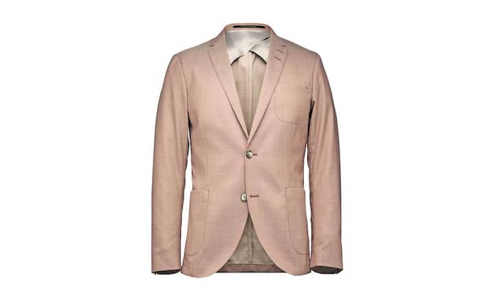 Tiger of sweden - rosé
Selbst Rosé-Töne sind für den Business-Mann erlaubt: Dieses Sakko aus Baumwolle ist eine zurückhaltende Variante mit Hopsack-Struktur, einem Zwei-Knopf-Verschluss, aufgesetzten Taschen, einer Brusttasche vorn und Doppelschlitz hinten.
Preis 699 Franken. Keystone