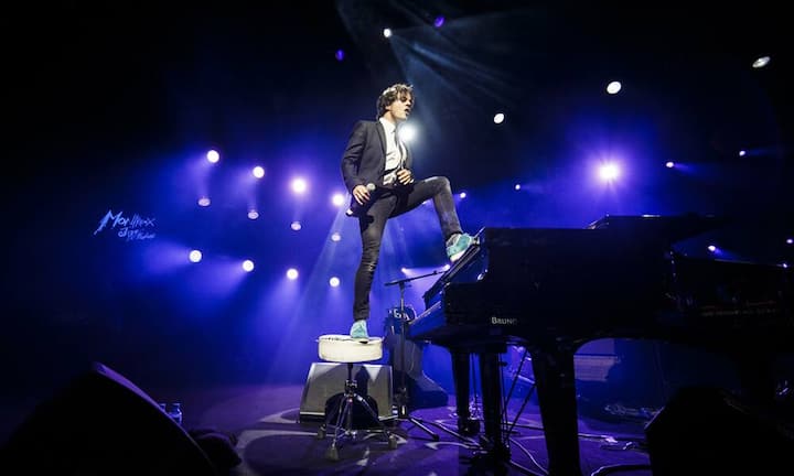 Jamie Cullum: Der Sänger, Pianist und Gitarrist aus England ist ein Grenzgänger zwischen Pop und Jazz. Dies zeigte er auch bei seinem Auftritt in Montreux.