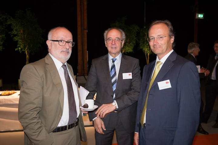 Rolf Soiron, Verwaltungsratspräsident Holcim Holding AG/Lonza; Rudolf Hug, Präsident des Verwaltungsrates HT-Holding AG; Markus R. Neuhaus, CEO PricewaterhouseCoopers AG