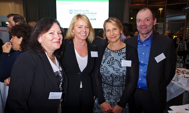 Ursula Meier-Bergundthal, Solution Advisors GmbH;
Prisca Forlin, Swiss Re;
Isabelle Rzehulka, Solution Providers USA Inc.;
Jürgen Krotzinger, Investnet AG