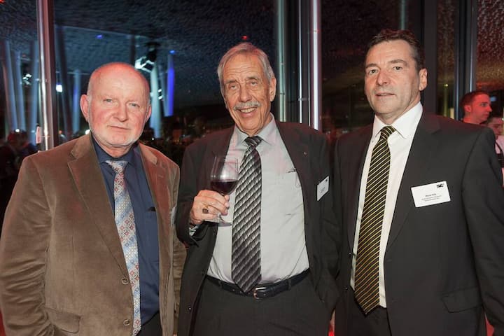 Hans Hulliger, Inhaber, Hulliger Hans Treuhand; Jürg Emch, VR-Präsident, Emch Aufzüge Holding; René Hitz, Vermarktung + Sponsoring, Stade de Suisse Wankdorf Nationalstadion AG