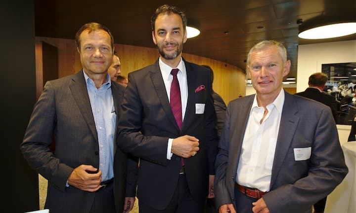 Manuel Ebner, Country Executive, Bank of America Merrill Lynch Int.;
Daniel Schmucki, Group CFO, SIX Group AG;
Roland Abt, Verwaltungsrat, Swisscom