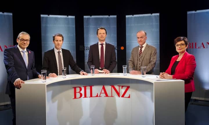 Ruedi Noser, Ständerat;
Thomas Aeschi, Nationalrat;
Dirk Schütz, Chefredaktor Bilanz;
Leonhard Fischer, CEO, RHJI;
Anita Fetz, Nationalrätin (v.l.n.r.)