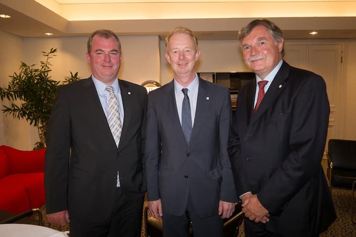 Frank Rittgen, Director Bayer AG; Marijn Dekkers, Vorstandsvorsitzender Bayer AG; Michael Schade, Senior Vice President Bayer AG